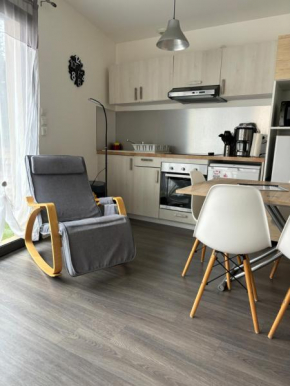 Cosy Lodge Studio confortable et spacieux avec jardin